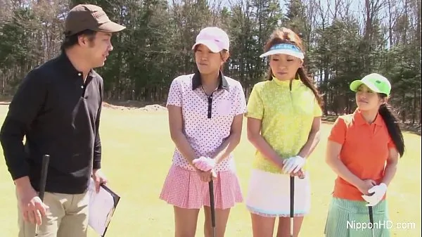 Tonton Asian teen girls plays golf nude memacu Video
