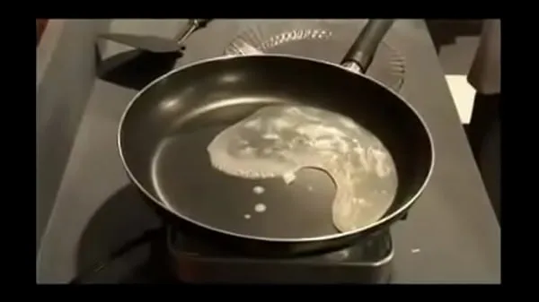 Cum-Omelette 드라이브 동영상을 시청하세요