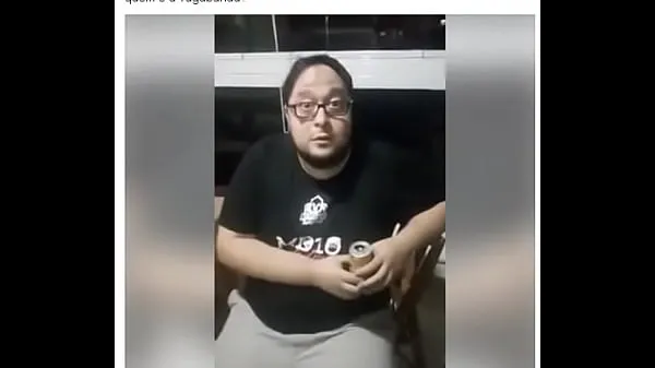 Podívejte se na videa Protruding chubby seeing the slut's tits řízení