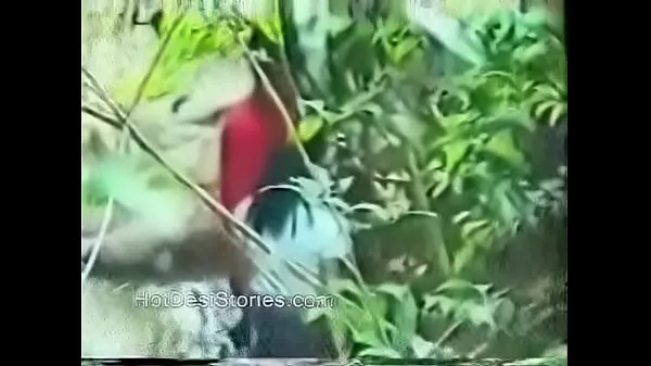 Regardez Bouddha jardin caché cam voyeur vidéos de conduite