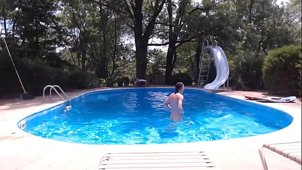 Tonton Skinny Boy Skinny Dips drive Video