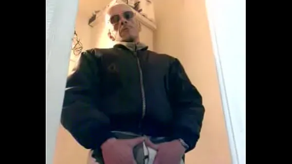 Regardez exhib bulge vidéos de conduite