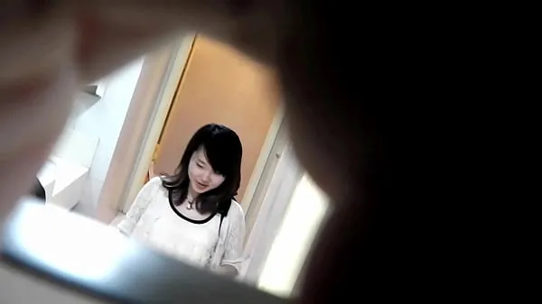 Watch トイレ pirates dive into the women's toilet candidly shot superb beauty Miro drive Videos