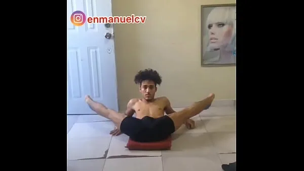 Katso enmanuelcv Erotic Contortionist aja videoita