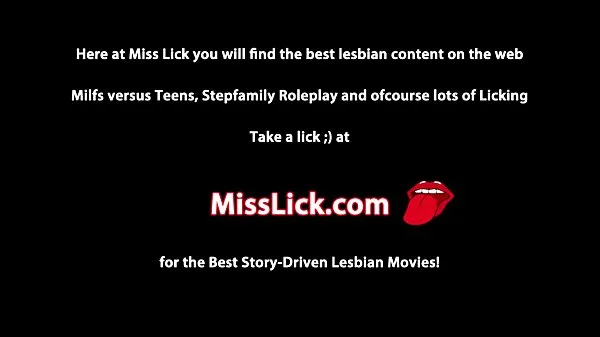 Bekijk video's Busty milf licks her stepdaugthers pussy rijden