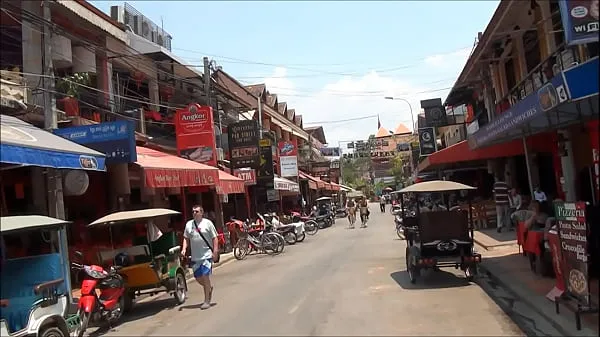 Assista Pub Street Siem Reap Camboja vídeos de drive