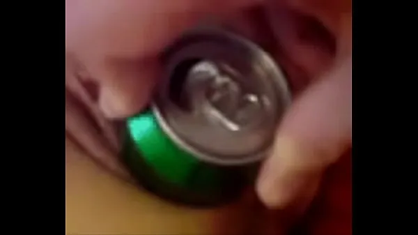 Guarda i video Swedish beercan pussyfucking guida