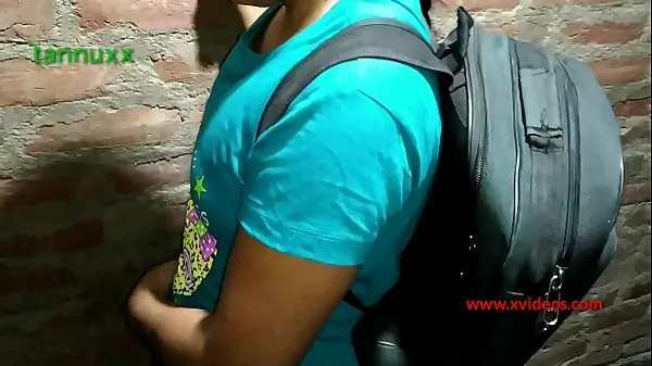 Katso h. girl fucked little by techer teen India desi aja videoita
