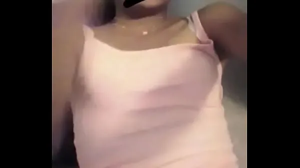 Pozrite si videá 18 year old girl tempts me with provocative videos (part 1 šoférujte ich