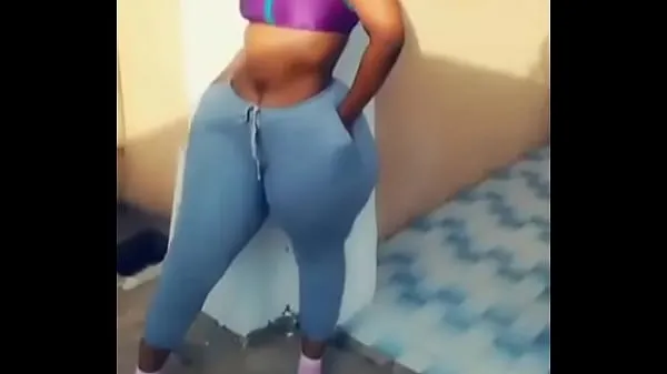 Pozrite si videá African girl big ass (wide hips šoférujte ich