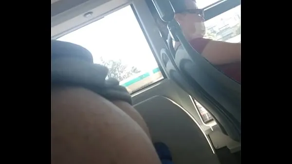 Bekijk video's Transtrawberry is Masturbating in public rijden
