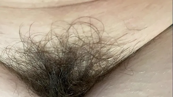 Mira primer plano de coño peludo por cutieblonde videos de Drive