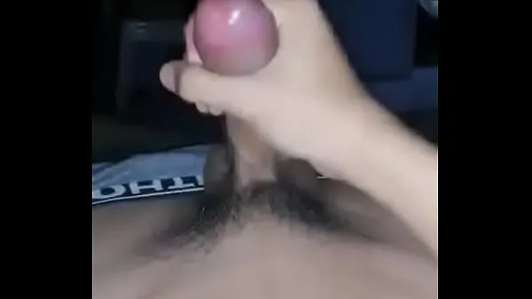 Bekijk video's Me la jalo y me sale leche rijden