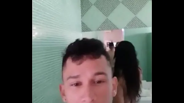 Se Filha da p... que mama gostoso kjøre videoer