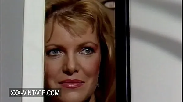 Teresa Orlowski the vintage female casting producer ड्राइव वीडियो देखें
