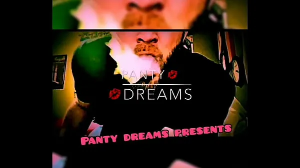 Se Panty dreams presents a very merry Christmas panty try on drevvideoer