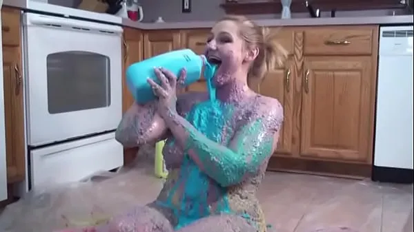 Watch Horny chick dumps food on hot naked body drive Videos