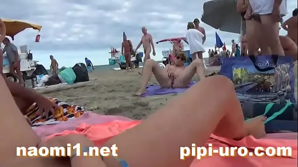 Se girl masturbate on beach kjøre videoer