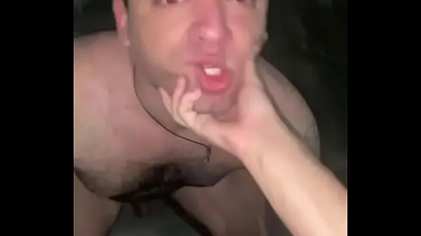 Podívejte se na videa gay blowjob řízení