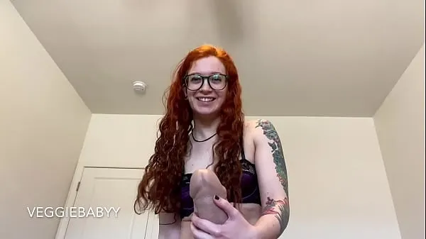 Assista buraco suave alongamento e reprodução com enorme cock futa mommy - vídeo completo no Veggiebabyy Manyvids vídeos de drive