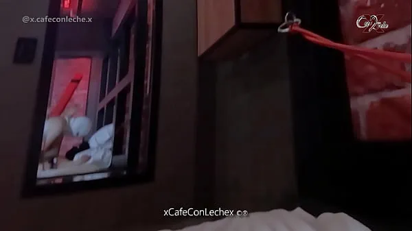 Tonton She gets tricked into hotel big ass caught and fucked by stranger memacu Video