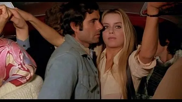 Pozrite si videá Quella Eta Maliziosa - Full Movie ( 1975 šoférujte ich