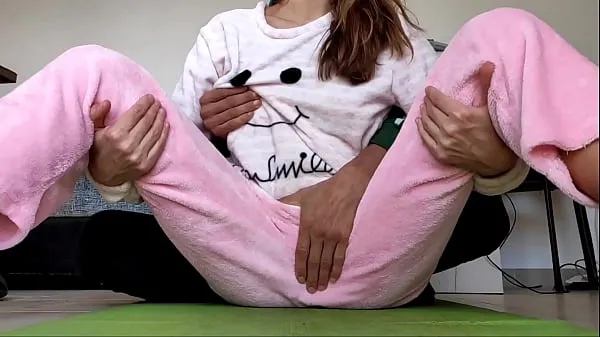 asian amateur real homemade teasing pussy and small tits fetish in pajamasドライブの動画をご覧ください